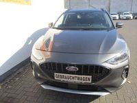 Gebraucht Ford Focus Active X 155 PS (114 kW) 2022 Magneticgrau Limousine