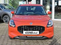 Neu Suzuki Swift Comfort 83 PS (61 kW) 2025 Orange Limousine
