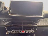 Gebraucht Peugeot 2008 GT 100 PS (73 kW) 2025 Grau SUV