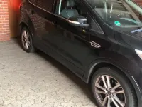 Gebraucht Ford Kuga Individual 179 PS (131 kW) 2016 Schwarz SUV