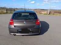 Gebraucht BMW 116 122 PS (89 kW) 2008 Braun Kleinwagen