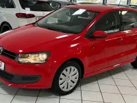 Gebraucht VW Polo Comfortline 86 PS (63 kW) 2013 Flashrot Kleinwagen