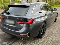 gebraucht BMW 330e xDrive Luxury,HUD,BusinessPro,Garant/Entert
