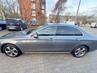 Gebraucht Mercedes E200 Avantgarde 150 PS (110 kW) 2019 Silber Limousine