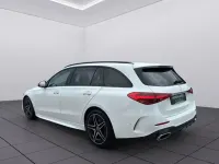Gebraucht Mercedes 300 AMG 265 PS (194 kW) 2023 Polarweiss Kombi
