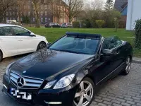 Gebraucht Mercedes E200 184 PS (135 kW) 2013 Schwarz Cabrio