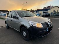 Gebraucht Dacia Sandero Basis 75 PS (55 kW) 2009 Grau Limousine