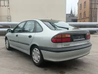 Gebraucht Renault Laguna II 107 PS (78 kW) 2001 Silber Limousine