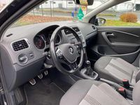 Gebraucht VW Polo Allstar 90 PS (66 kW) 2016 Schwarz Kleinwagen