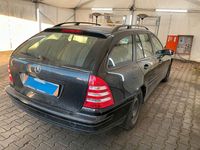 Gebraucht Mercedes C180 143 PS (105 kW) 2007 Schwarz Kombi