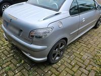 gebraucht Peugeot 206 CC 110 Automatik -