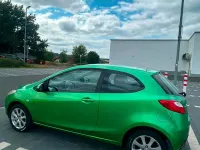 Gebraucht Mazda 2 Independence 86 PS (63 kW) 2010 Grün Kleinwagen