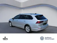 Gebraucht VW Golf VIII Life 150 PS (110 kW) 2023 Silber Kombi