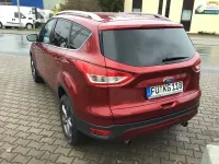 Usado Ford Kuga Trend 150 HP (110 kW) 2015 Vermelho SUV