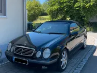 Gebraucht Mercedes CLK320 217 PS (159 kW) 1999 Schwarz Cabrio