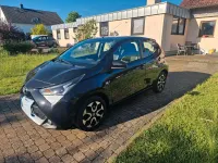 Gebraucht Toyota Aygo 72 PS (52 kW) 2019 Schwarz Kleinwagen