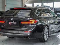Gebraucht BMW 540 Sport Line 340 PS (250 kW) 2022 Grau Limousine