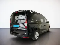 Gebraucht VW Caddy Life 102 PS (75 kW) 2024 Deep black perleffekt Van / Kleinbus