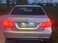Gebraucht Mercedes E220 170 PS (125 kW) 2015 Silber Limousine