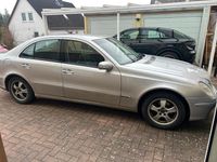 Gebraucht Mercedes E240 Elegance 177 PS (130 kW) 2003 Silber Limousine