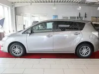Gebraucht Toyota Verso Skyview Edition 112 PS (82 kW) 2016 Avantgarde bronze me Van / Kleinbus
