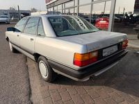 Usado Audi 100 90 HP (66 kW) 1990 Prateado Sedan