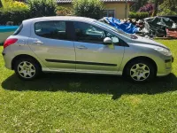 Gebraucht Peugeot 308 96 PS (70 kW) 2008 Silber Limousine