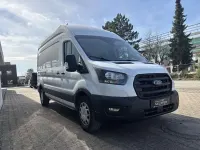 Używany Ford Transit Trend 131 KM (96 kW) 2024 Biały Sedan/Limuzyna