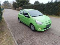 Gebraucht Mitsubishi Space Star 71 PS (52 kW) 2014 Grün Kleinwagen