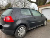 Gebraucht VW Golf V 75 PS (55 kW) 2004 Schwarz Kleinwagen