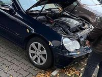 Gebraucht Mercedes C200 Classic 116 PS (85 kW) 2003 Limousine