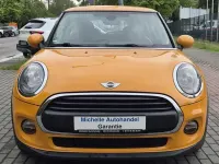 Gebraucht Mini ONE 102 PS (75 kW) 2016 Volcanic orange Kleinwagen