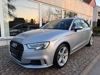 Gebraucht Audi A3 Sport 116 PS (85 kW) 2017 Silber Limousine