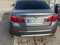 Gebraucht BMW 520 184 PS (135 kW) 2012 Grau Limousine