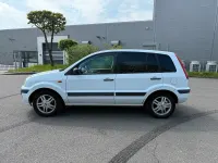 Gebraucht Ford Fusion 68 PS (50 kW) 2009 Weiß Kleinwagen
