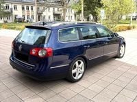 Second-hand VW Passat Highline 170 CP (125 kW) 2010 Berlinǎ