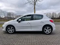 Gebraucht Peugeot 207 156 PS (114 kW) 2011 Weiß Kleinwagen