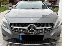 Gebraucht Mercedes A250 Urban 211 PS (155 kW) 2013 Grau Limousine