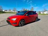 Gebraucht Ford Focus 145 PS (106 kW) 2005 Rot Limousine