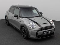 Gebraucht Mini Cooper S Classic 178 PS (130 kW) 2023 Moonwalk grey metallicschwarz Kleinwagen