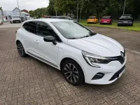 Gebraucht Renault Clio Techno 91 PS (66 kW) 2023 Arktisweiß Kleinwagen