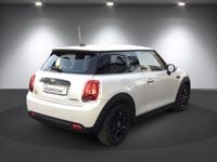 Gebraucht Mini Cooper SE Classic 135 kW (184 PS) 2023 Weiss Kleinwagen
