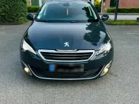 Gebraucht Peugeot 308 150 PS (110 kW) 2016 Andere farben Limousine