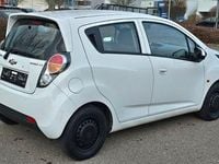 Gebraucht Chevrolet Spark LS 68 PS (50 kW) 2011 Weiß Kleinwagen