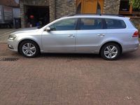 Gebraucht VW Passat 140 PS (102 kW) 2011 Silber Kombi