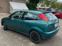 Gebraucht Ford Focus 75 PS (55 kW) 1999 Grün Limousine