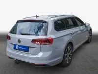 Gebraucht VW Passat Business 150 PS (110 kW) 2023 Grau Kombi