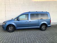 Second-hand VW Caddy Trendline 102 CP (75 kW) 2018 Albastru Monovolum