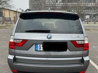 Gebraucht BMW X3 131 PS (96 kW) 2010 Grau SUV