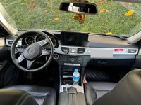Gebraucht Mercedes E200 136 PS (100 kW) 2015 Schwarz Limousine